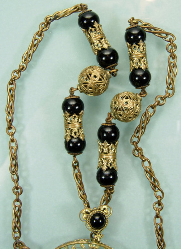 Black Gripoix Glass Filigree Pendant Necklace: France