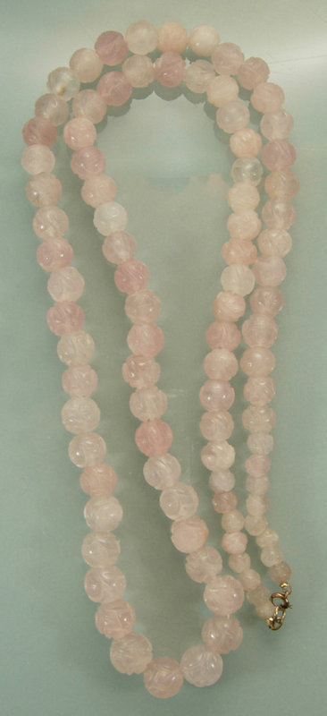 1920s Rose Quartz Chinese Motif Carved Beaded Necklace