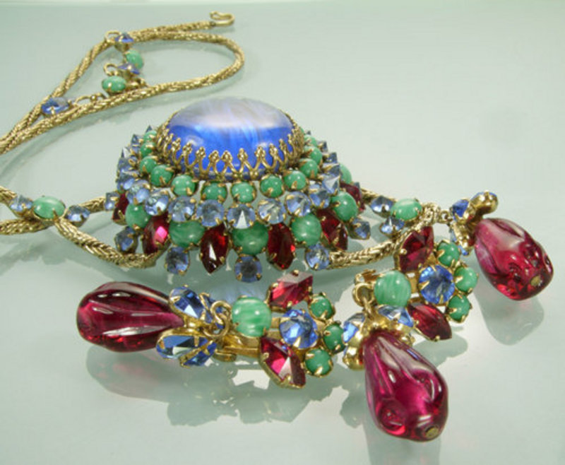 1960 Unsigned Schreiner Necklace Earrings Blue and Pink