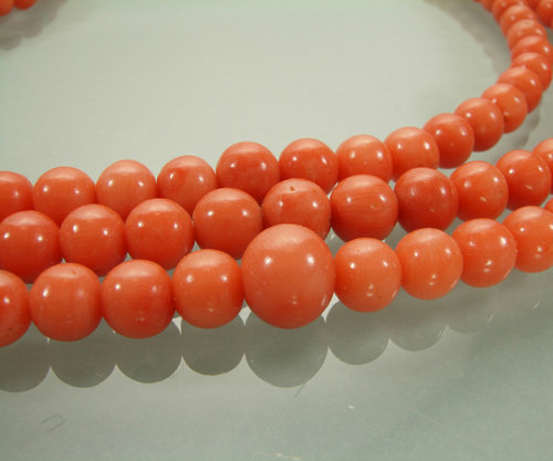 C 1930 3 Strand Pink Coral Beaded Necklace 14K Clasp