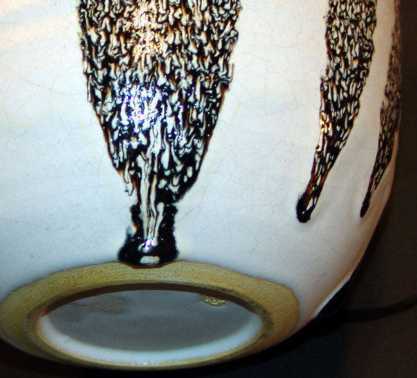 Modern Vase by JCS Award Winner Taniguchi Ryozo
