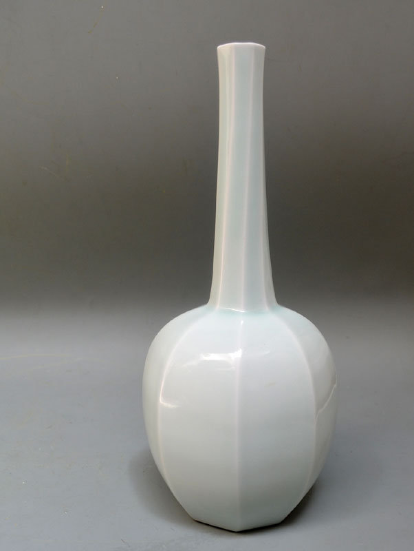 Contemporary Hakuji Mentori Vase by Takenaka Ko