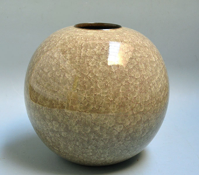Minegishi Seiko Modern Japanese Crackled Celadon Vase