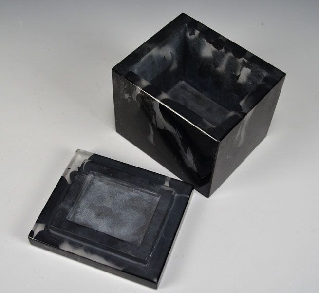 Glass and Mist Series Boxes by Kondo Takahiro