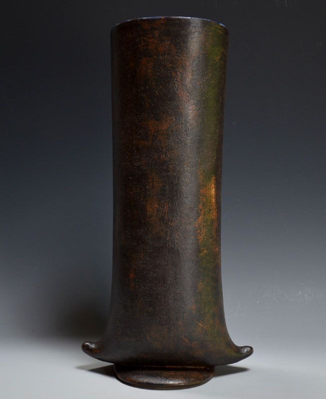 Large Yanagihara Mutsuo Kuro Oribe Vase