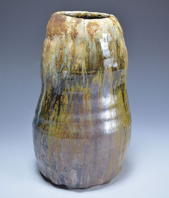 Tsukigata Nahiko Oni Shino Hanaire Vase