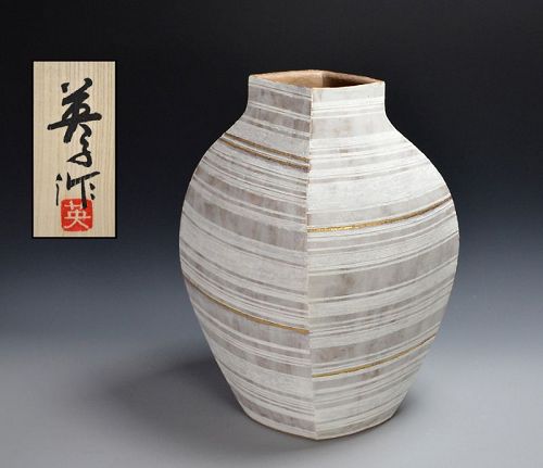 Miyashita Hideko Vase Exhibited 2016
