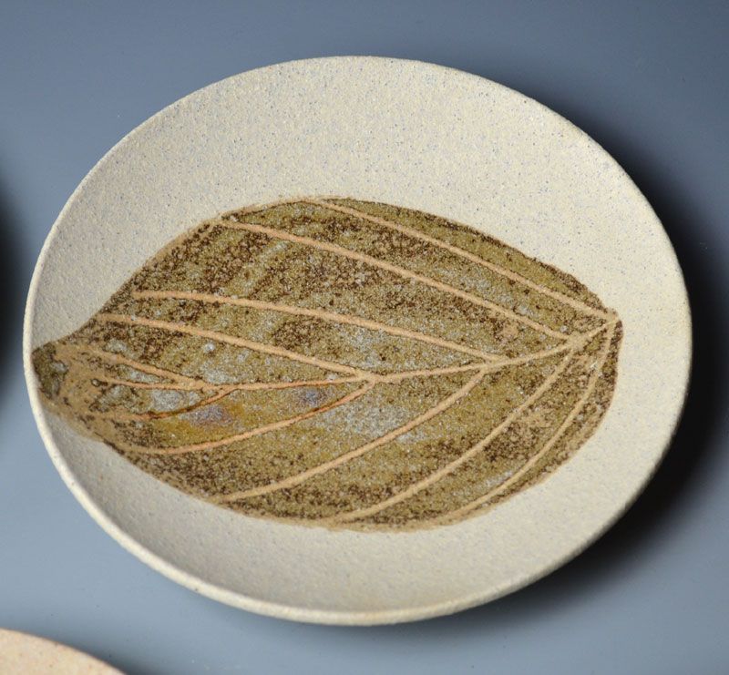 Kitaoji Rosanjin Happa-Zara Pottery Leaf-Plate Set