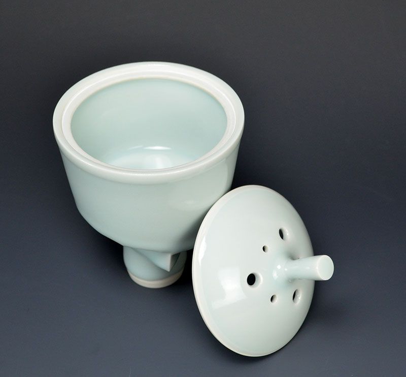 Contemporary Koro Porcelain Incense Burner by Yagi Akira