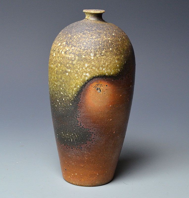 Living National Treasure Yamamoto Toshu Bizen Vase