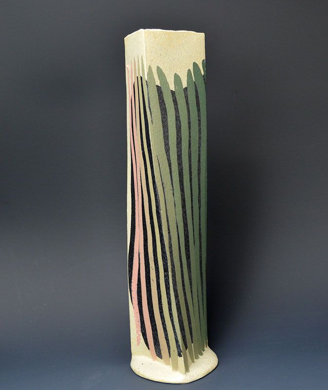 Novel Miyashita Zenji Tri-angular Vasew/ Vertical Design