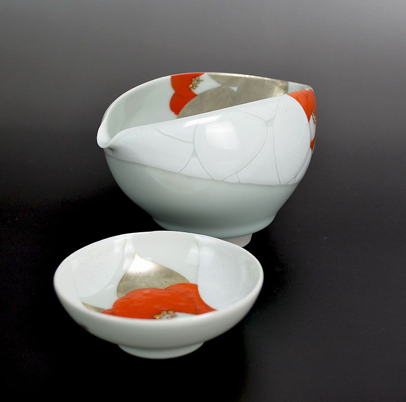 Female Artist Minami Ayako Sake Set (Sakazuki &amp; Kataguchi)