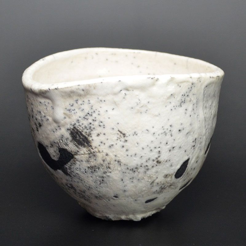 Shiro-Raku Chawan Tea Bowl by Hashimoto Tomonari