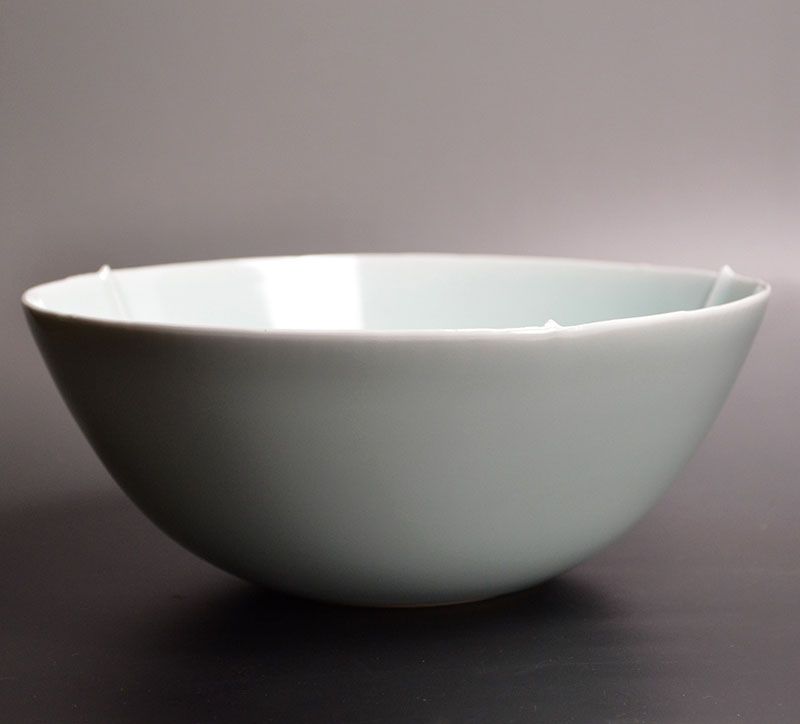 Fukami Sueharu 3-Ribbed Porcelain Bowl