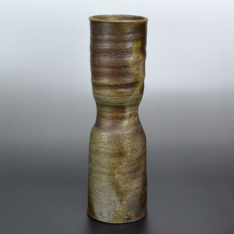 Elegant LNT Kaneshige Toyo Bizen Vase