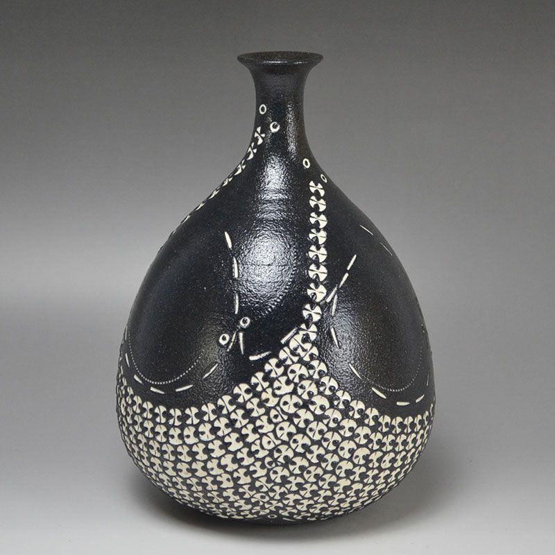 Kondo Yutaka Striking Black Funka Flower Vase