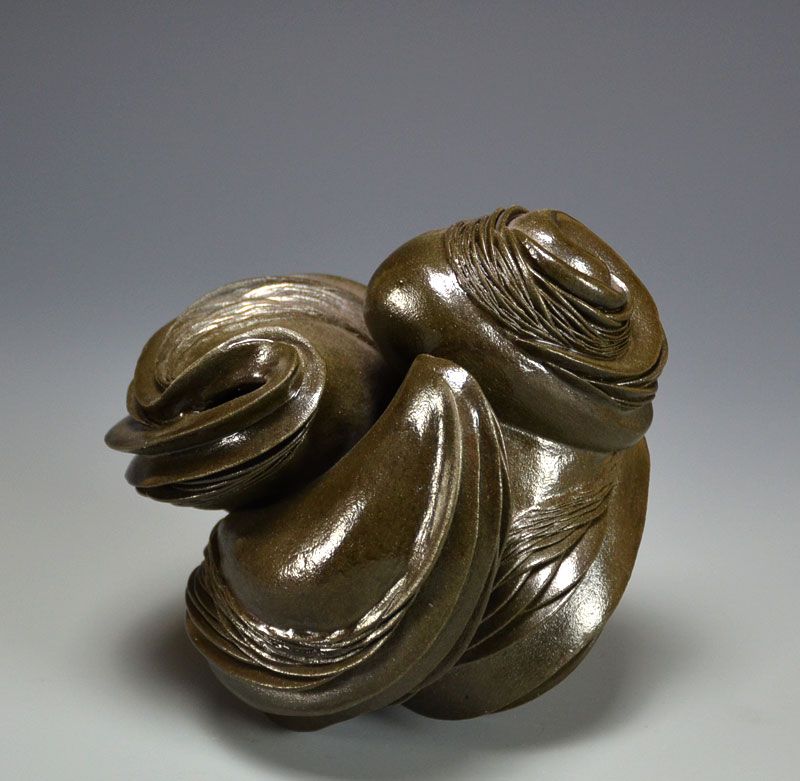 Pottery Sculpture by Tanaka Tomomi