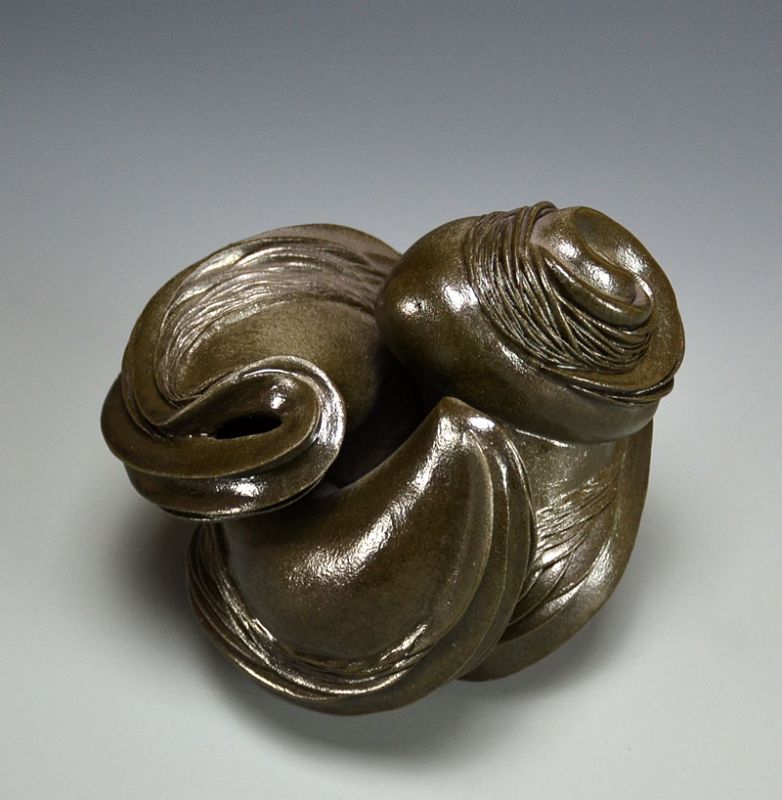 Pottery Sculpture by Tanaka Tomomi
