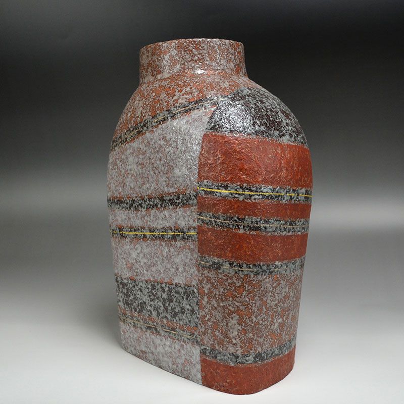 Kato Yasuhide (Kobei VII) Sculptural Vase