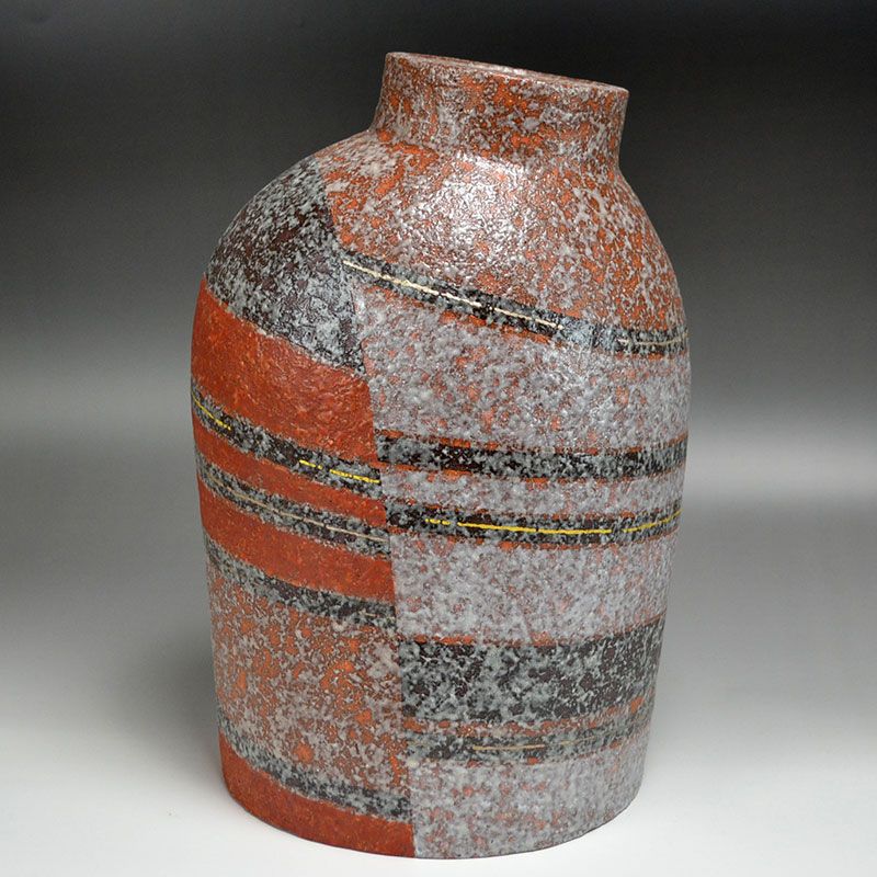 Kato Yasuhide (Kobei VII) Sculptural Vase