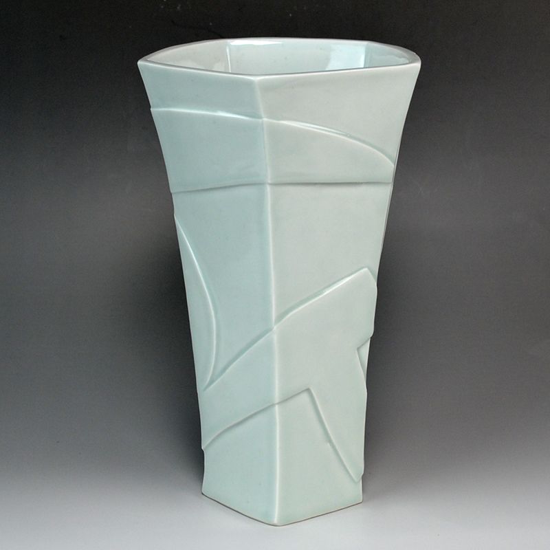 Takenaka Ko White Glazed Hakuji Gokaku Vase