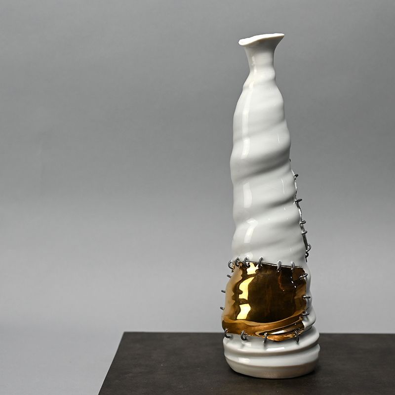 Porcelain Vase with Gold and Platinum Patches by Masatomo Toi