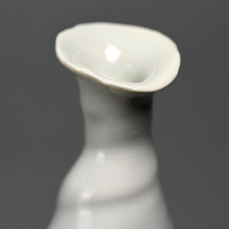 Porcelain Vase with Gold and Platinum Patches by Masatomo Toi