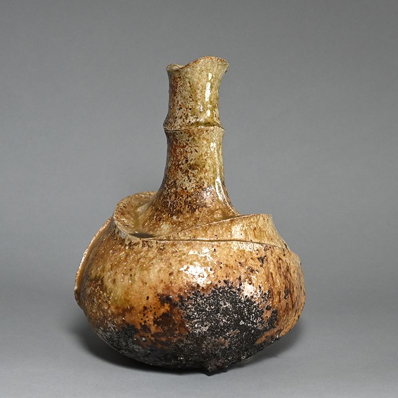 Modern Iga Vase by Toyosaki Nobuhiko