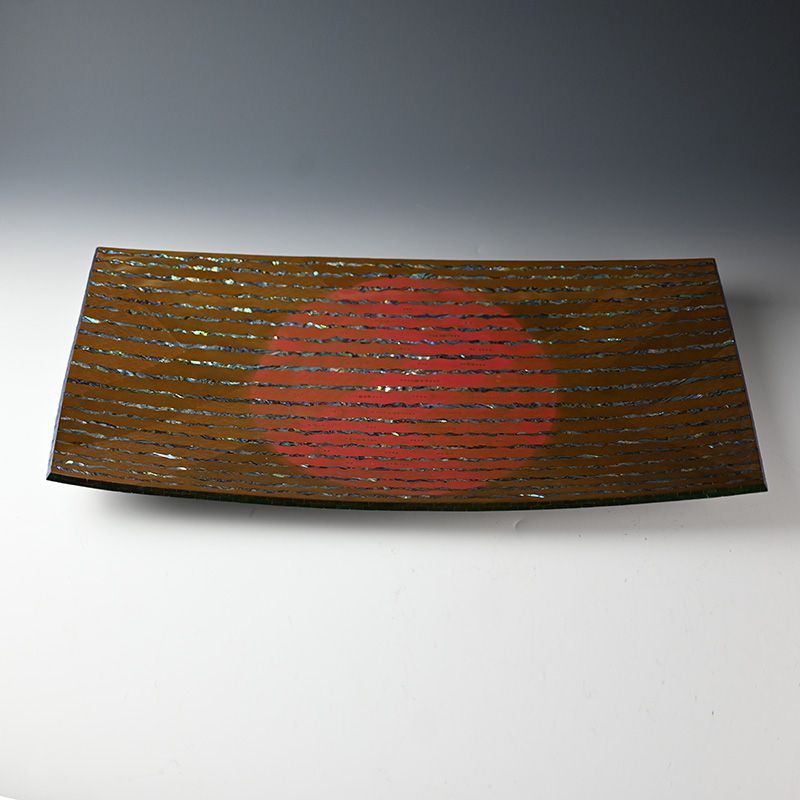 Dry Lacquer Tray with Disappearing Sun by Okada Yuji