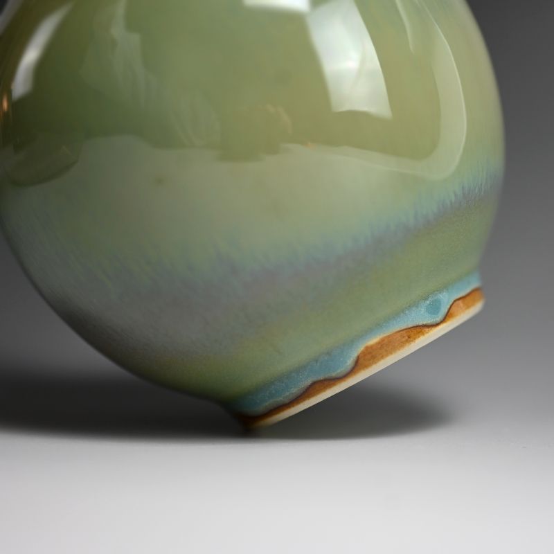 Elegant Kosugi-yaki Vase by Ikegami Eichi