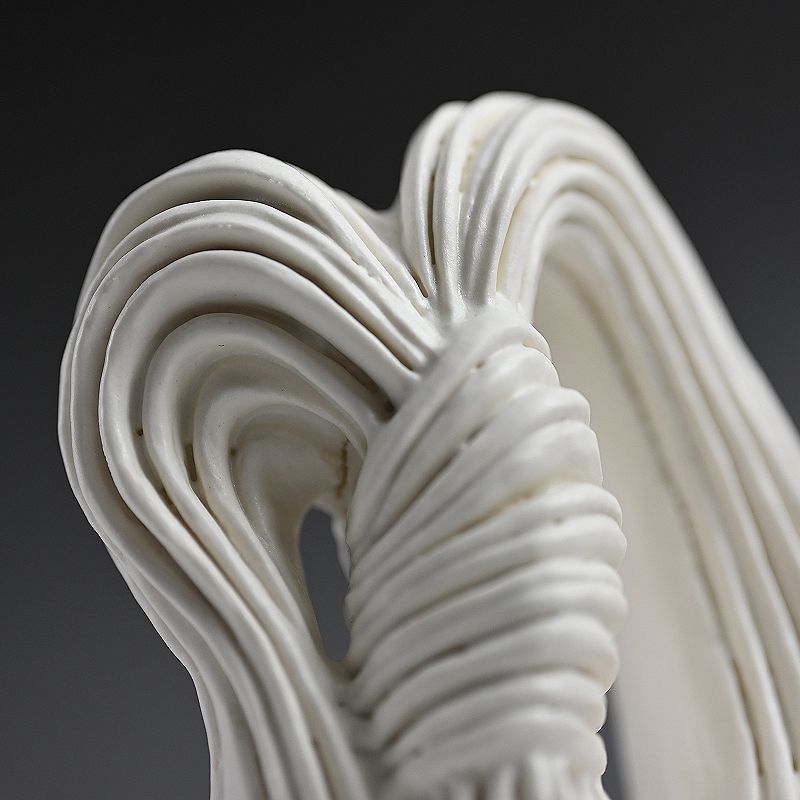 Goto Miho Ceramic Object, Heatbeat of the Skin