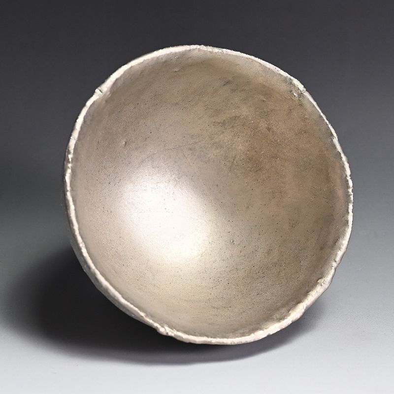 Contemporary White Gold Bowl by Ogawa Machiko