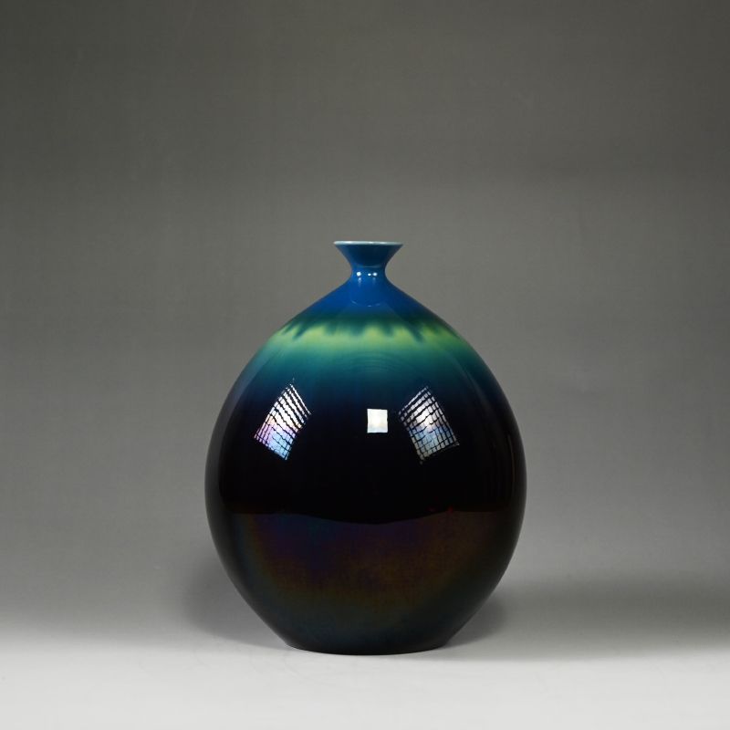 LNT Tokuda Yasokichi III Porcelain Vase