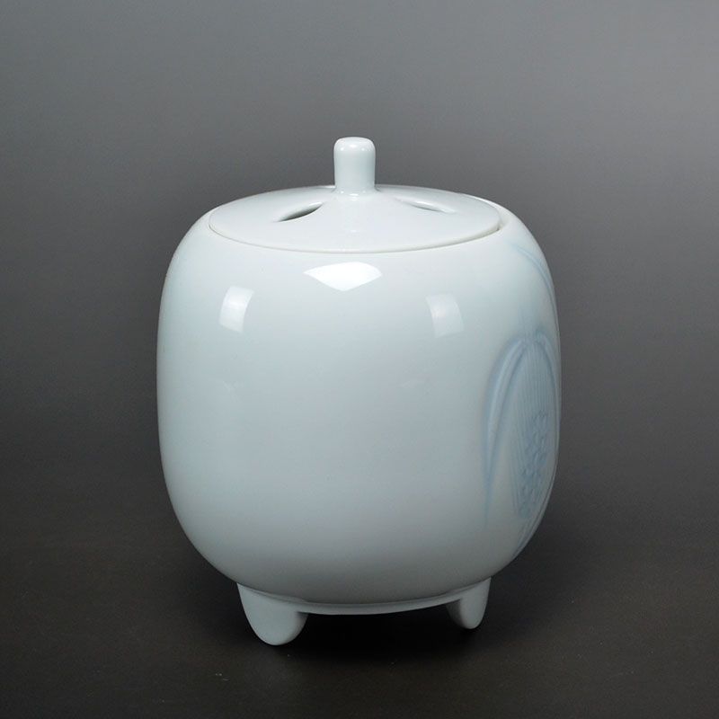 Living National Treasure Inoue Manji Porcelain Koro Censer