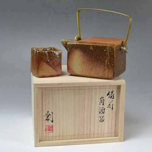 Bizen Sake Service Set by Isezaki So