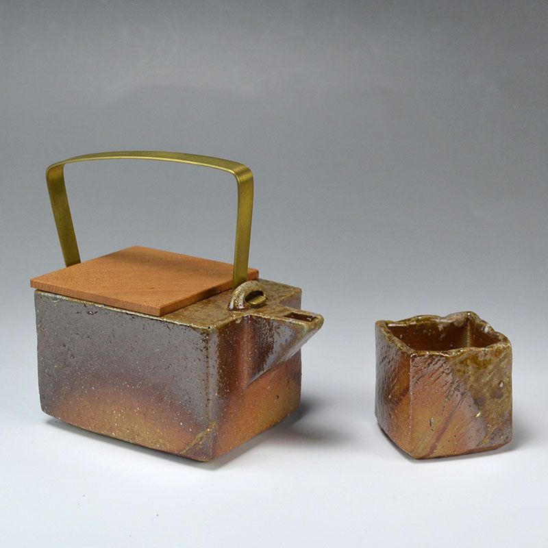 Bizen Sake Service Set by Isezaki So