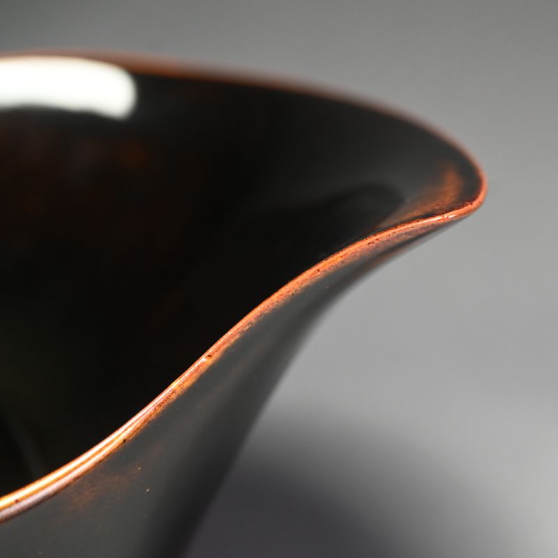 Takatsu Mio Swirling Basin in Perfecct Iron Glaze