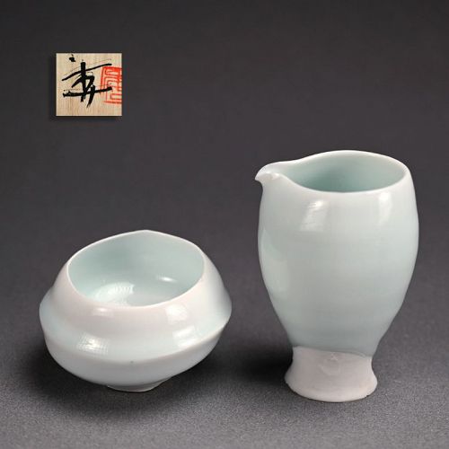 Guinomi and Katakuchi Sake Set by Kato Tsubusa