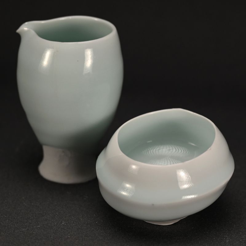 Guinomi and Katakuchi Sake Set by Kato Tsubusa