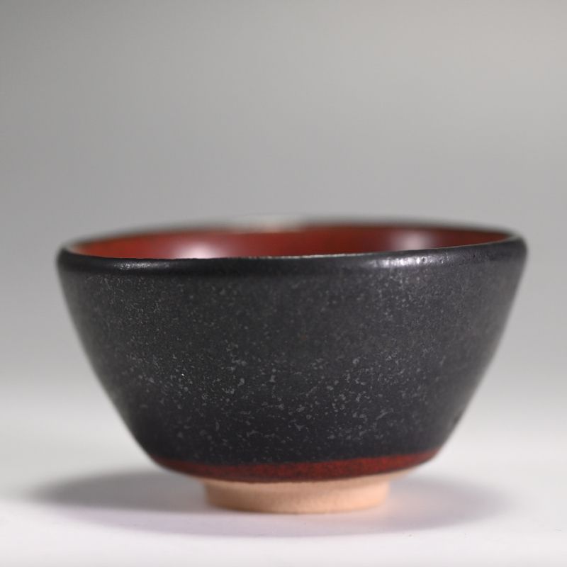 Black and Red Sake Cup by Morino Taimei