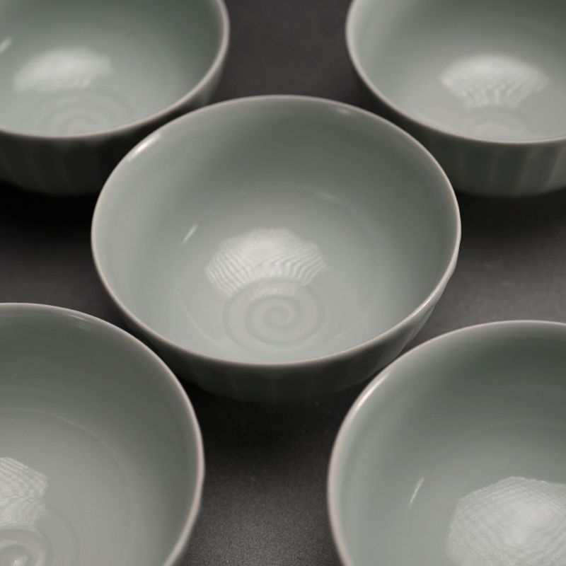 Set Five Seihakuji Porcelain Bowls by Yagi Akira