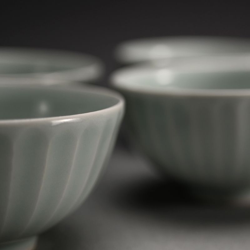 Set Five Seihakuji Porcelain Bowls by Yagi Akira