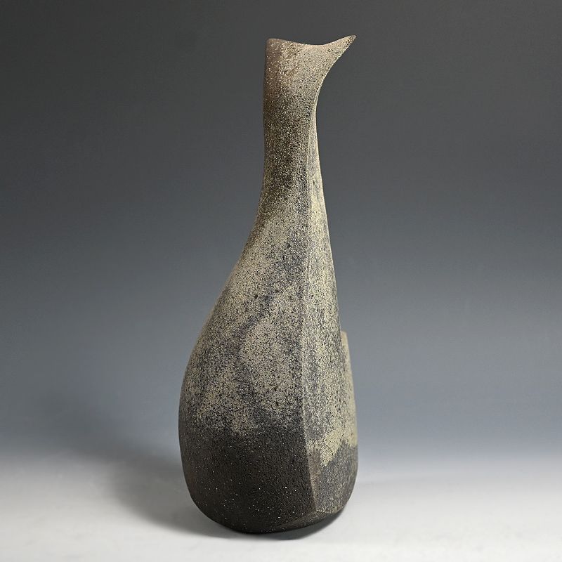 Mihara Ken Contemporary Sculptural Flower Vase