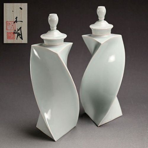 Pair Mentori Covered Vases by Yagi Akira