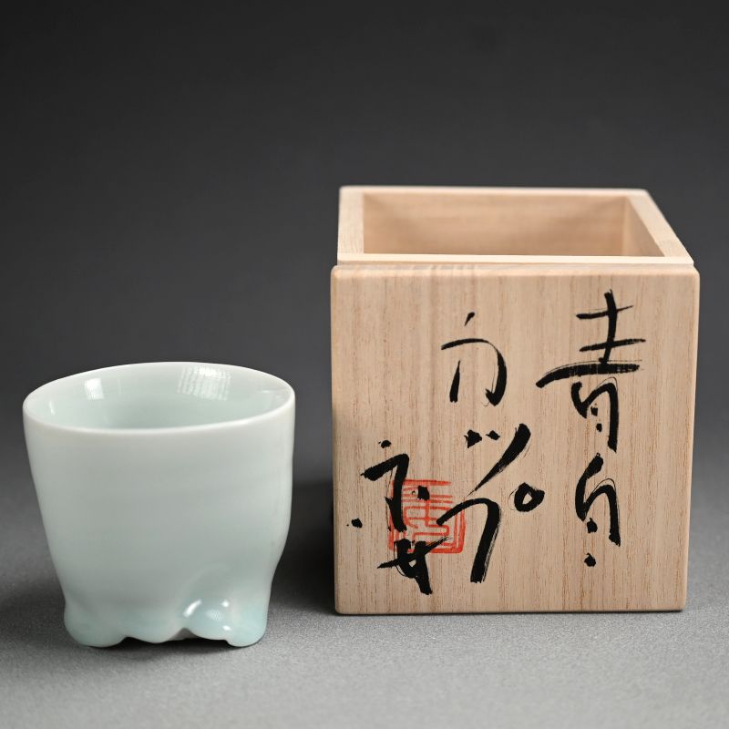 Yunomi by YOUNG Kato Tsubusa