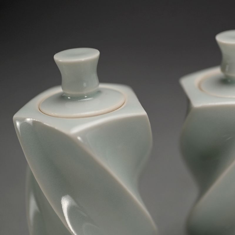 Pair Mentori Covered Bottle Vases by Yagi Akira