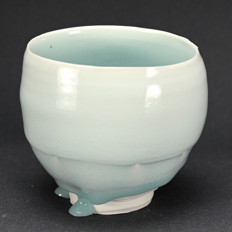 Chawan by Kato Tsubusa