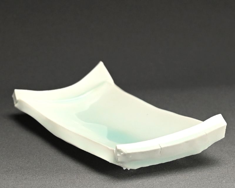 Celadon dish by Kato Tsubusa