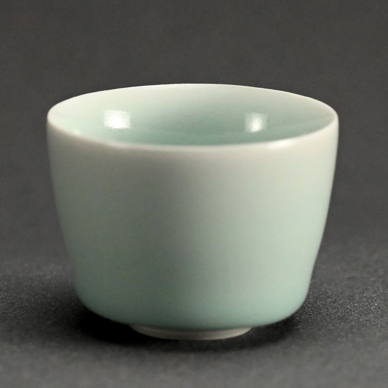 Contemporary Guinomi Sake Cup by Fukami Sueharu