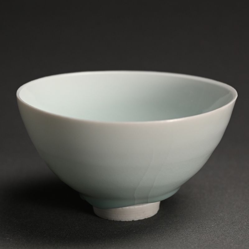 Seihakuji Chawan Tea Bowl by Kato Tsubusa